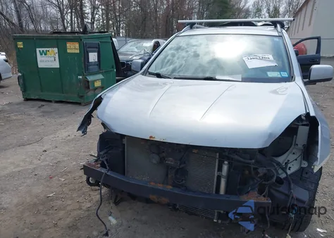 2013 Nissan Rogue Sv z USA, uszkodzony, nr VIN JN8AS5MV4DW140321